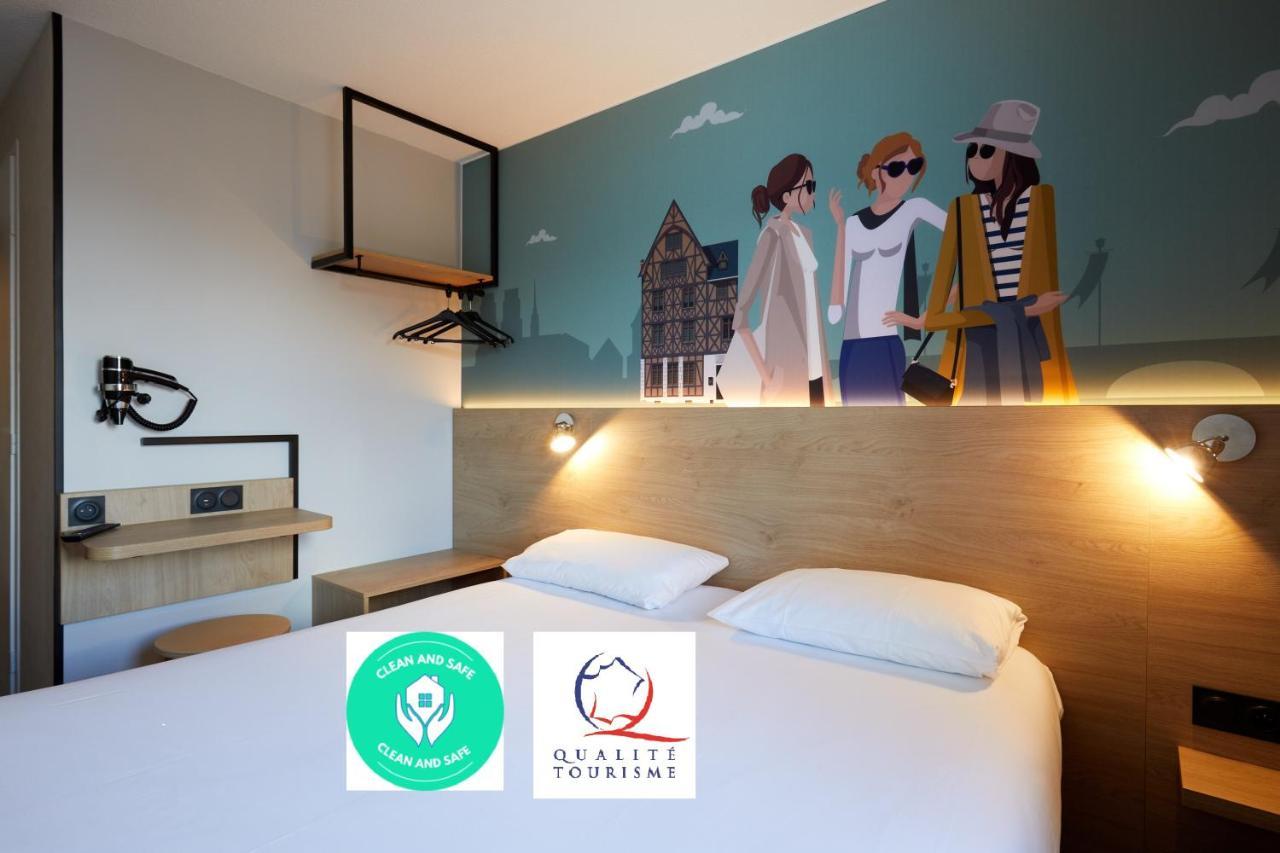 กีริอ๊าด ไดเร็ค ออร์เลียง เวสต์-ลา ชาเปล แซ็งเมสแม็ง Hotel ลาชาแปล-แซ็งต์-เมส์แม็ง ภายนอก รูปภาพ